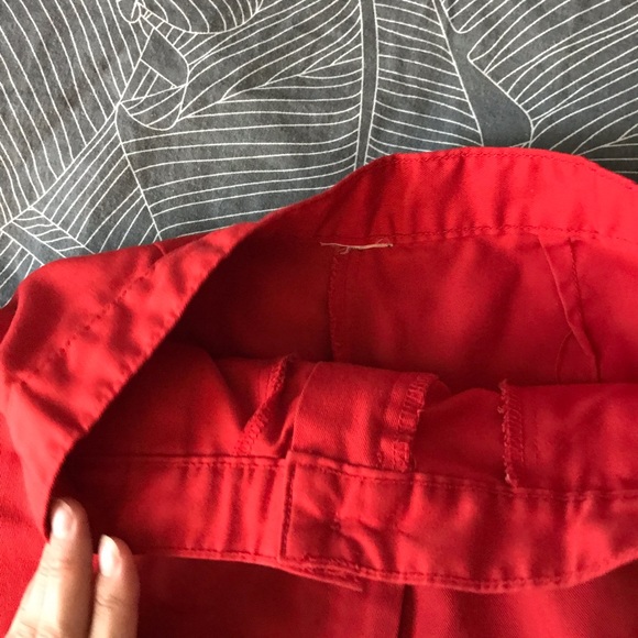 Vintage red pleated cuffed high waisted suit short - Picture 6 of 8